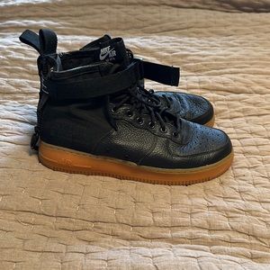 Nike Air Force 1 SF mid, black, men’s 11